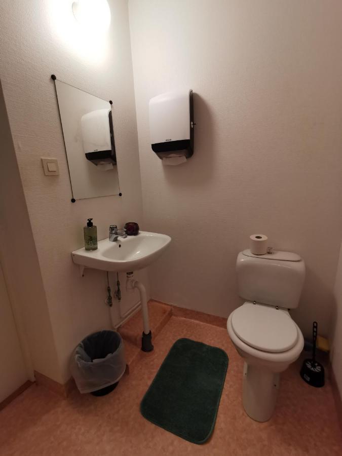 Gamla skolan rum&övernattning i Spjutstorp Lägenhet Exteriör bild